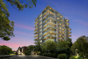  Quest South Brisbane  Брисбен
